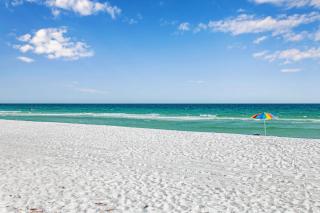 Emerald Dolphin Unit 1450 - Pensacola Beach - 4