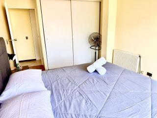Departamento en Exclusivo Barrio El Golf - Santiago - 2