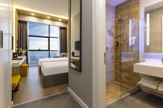 Days Inn & Suites by Wyndham Istanbul - 1