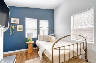 Stay Portland - Beach Vibes Getaway near Burnside & Laurelhurst! - Portland - 1