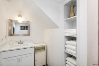 Stay Portland - The Fantastic Fargo Flat - Irving Park Oasis - 1
