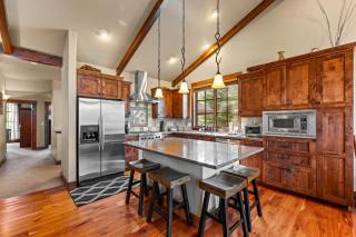 Lady Luck by the Beach - Downtown Greystone unit with air conditioning - McCall - 8