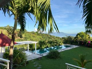 Villa Pamatai en toute intimité avec piscine et vue imprenable - Faaa - 9
