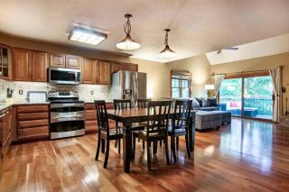 Black Bear Lookout by Avada Properties - Townsend - 2
