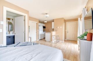 Stay Portland - John's Landing Haven - Studio Near OHSU - Marquam Hill - 3