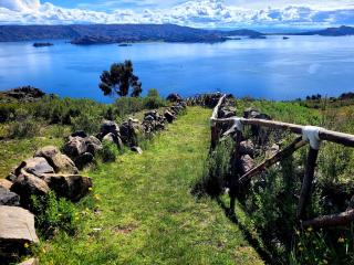 Titicaca lakeside peru - 9