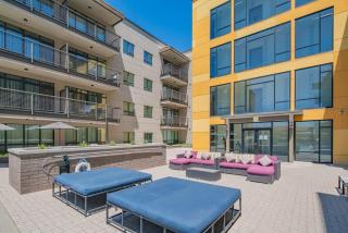 Unique 1BD - DT PHX - Parking, Gym, Pool - Sleeps 6 - Phoenix - 9