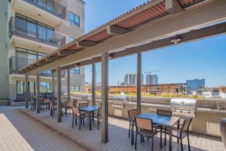 Unique 1BD - DT PHX - Parking, Gym, Pool - Sleeps 6 - Phoenix - 4