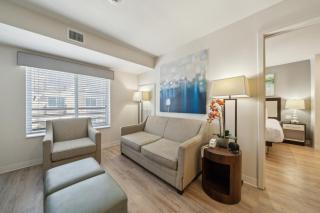 Spectacular 1bedroom Apt At The Rim - San Antonio - 3
