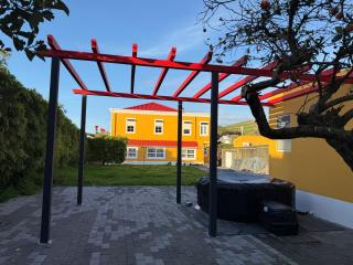 Golden Mermaid Villa, Big Home Amenities - Small Hotel Room Price - 3