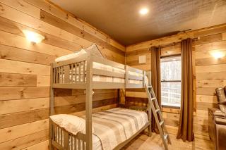 BearFoot Hills Retreat by Avada Properties - 1