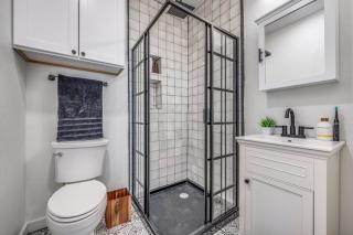 The Vanderbilt Mansion Apt 7 Near Downtown and TWU - 7