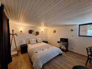 Maison cosy au calme avec jardin clos sans vis a vis, proche de vichy, clermont-ferrand, riom, - - 4