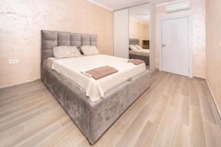 Bečići one bdr apt with garage - Bečići - 7