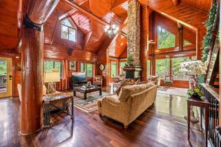 Bear Family Manor by Avada Properties - 1