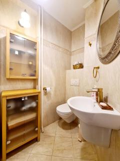 Quiet apartment near metro and old town - Warschau - 3