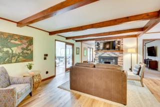 Deck and Game Room Mountaintop Hideaway in Tiger! - Tiger - 3