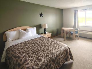 The Trail Inn - Stanton, IA - 620 Halland Ave - - 8