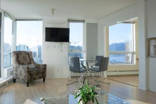 Gorgeous Water View Unit in Downtown Vancouver - Vancouver - 9