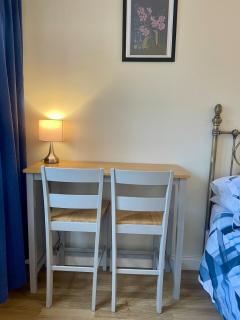 Yew Tree House Private Apartment - Barton in the Clay - 1