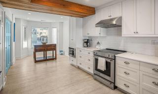 Beautifully Updated 3-Bed, 2-Bath Oceanfront Retreat - Fripp Island - 2