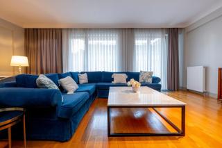 New Building - 3-Bedroom Central Apartment - Istanbul - 9