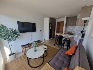 Discover Nunoa Cozy 1BR with Local Charm - Santiago - 6