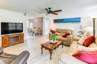 Walk to Nature Trails Bradenton Getaway! - Bradenton - 0