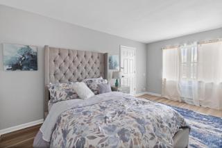 Comfort room in Cincinnati - 3