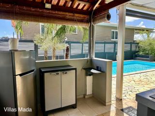 Authentic villa, private pool - - 4