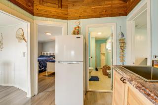 Large Yard Walkable Cottage in Old Orchard Beach! - Old Orchard Beach - 1
