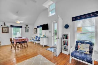 Oyster Cottage in Historic Fishing Village cottage - Cape Charles - 3