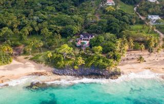 Lives off Colorada Beach - - 0