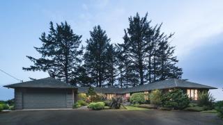 The Purcell House by AvantStay Surrounded in Lush Greenery w Large Yard Ocean Views - Neahkahnie Beach - 9