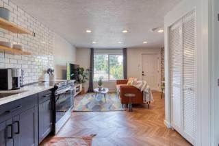 Stay Portland Collection - The Perfect Retro Portland Retreat - Vintage Shops - Portland - 2