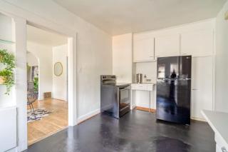 Stay Portland Collection - Lively 2BR Old Hollywood Apt - 92 WalkScore - Marquam Hill - 2