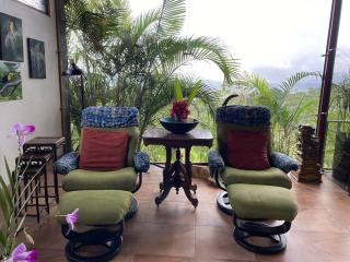 Romantic Retreat Volcano View! River Trail! - El Castillo de la Fortuna - 2