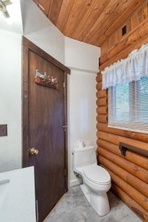 Basecamp Compound - Hot Tubs & Highland Cows - Mount Hood Village - 4