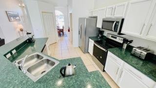 5 Bed Pool Home In Golf Community 131 - Davenport - 2