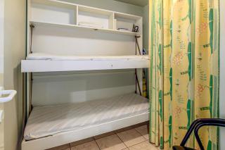 Four Seasons 0204 G-16 - 1