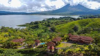 Pie In The Sky 3, Stunning Lake Volcano Views! - El Fosforo - 7
