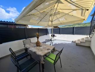 Holiday house with a parking space Slatine, Ciovo - 24437 - Slatine - 5