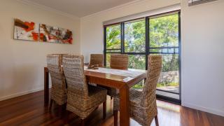Sixteen Starfish - 3 BR - Walk to Beach - Agnes Water - 5