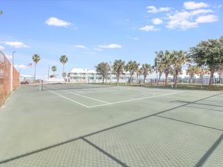 Kontiki Bayfront 103 - Rockport - 9