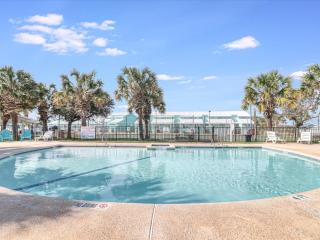 Kontiki Bayfront 103 - Rockport - 1