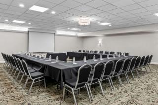 Best Western Plus Puyallup Hotel - 1