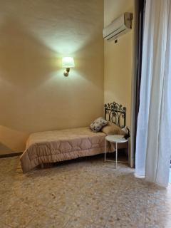GLI APPARTAMENTI DI PALAZZO UMBERTO I - 5