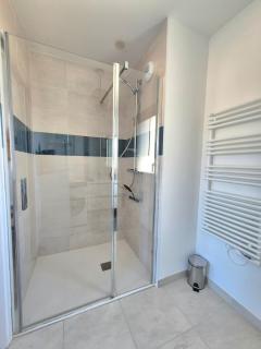 Bright apartment with balcony and garden - Saint-Coulomb - 1