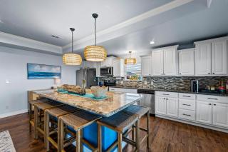 Holiday Hideaway - Bolivar Peninsula - 4