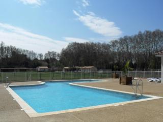 Nice holiday home 500 m from Colombiers - Colombiers - 5